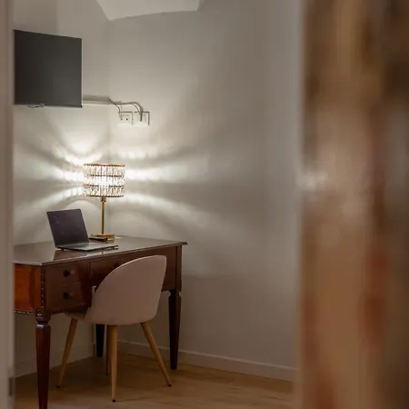 La Dell'arco - Modern One Bedroom - Italywego *