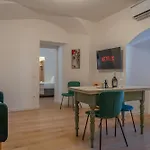 Apartman La Dell'arco - San Pietro Arch - Italywego *