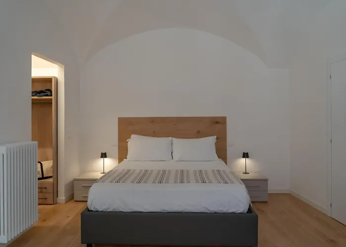 Apartamento La Dell'arco - San Pietro Arch - Italywego *