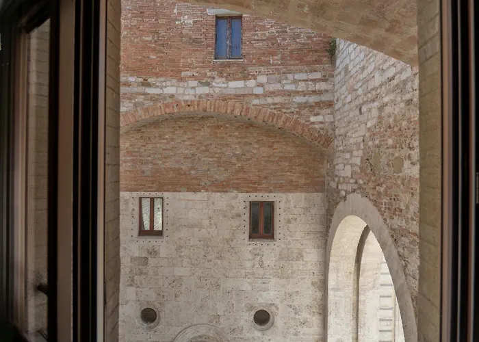 La Dell'arco - San Pietro Arch - Italywego
